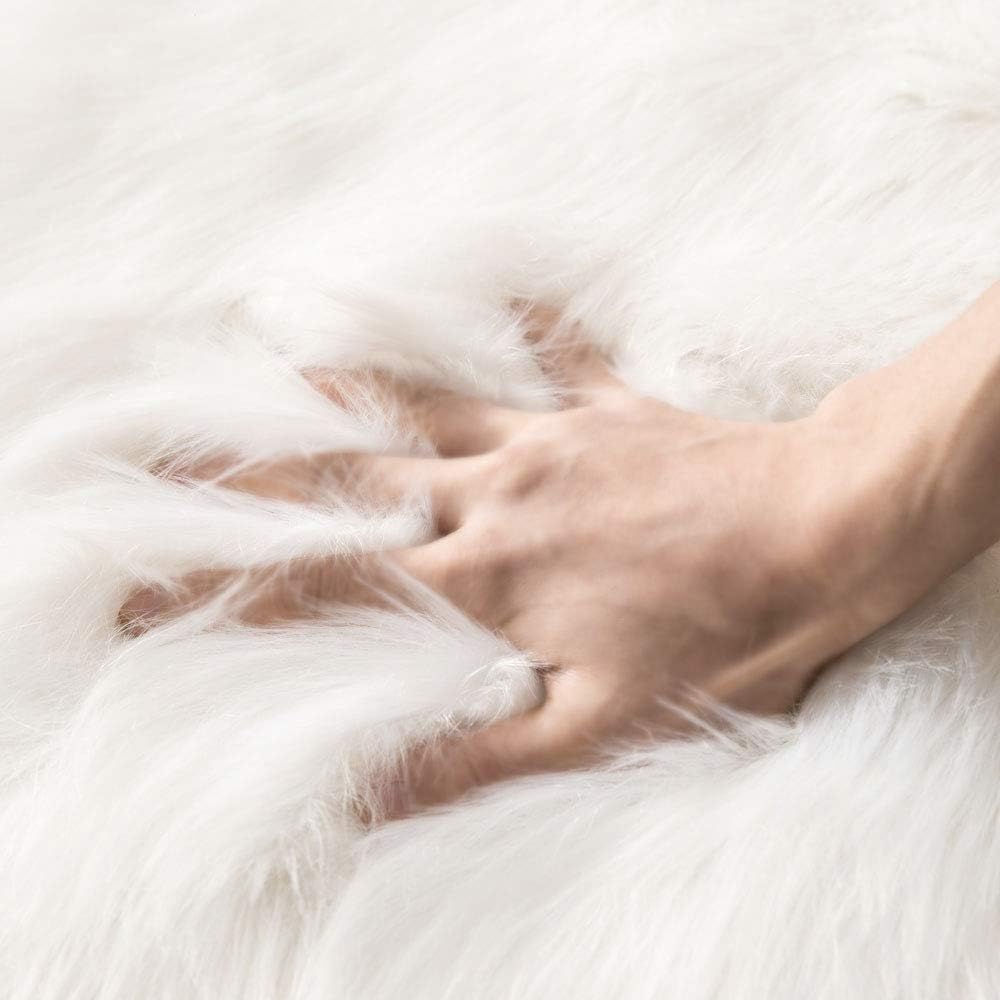 Fluffy Faux Fur Sheepskin Cloud Rug for Bedroom - Image 2